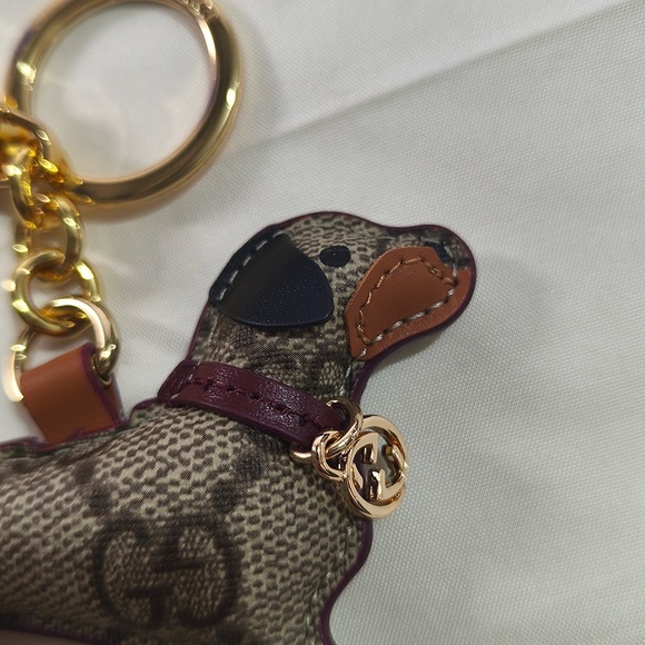 GUCCI Brown Dachshund Keychain - Picture 5 of 8